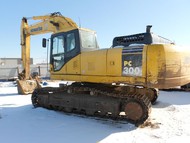    Komatsu PC300