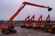    Hitachi ZX200 Long Reach